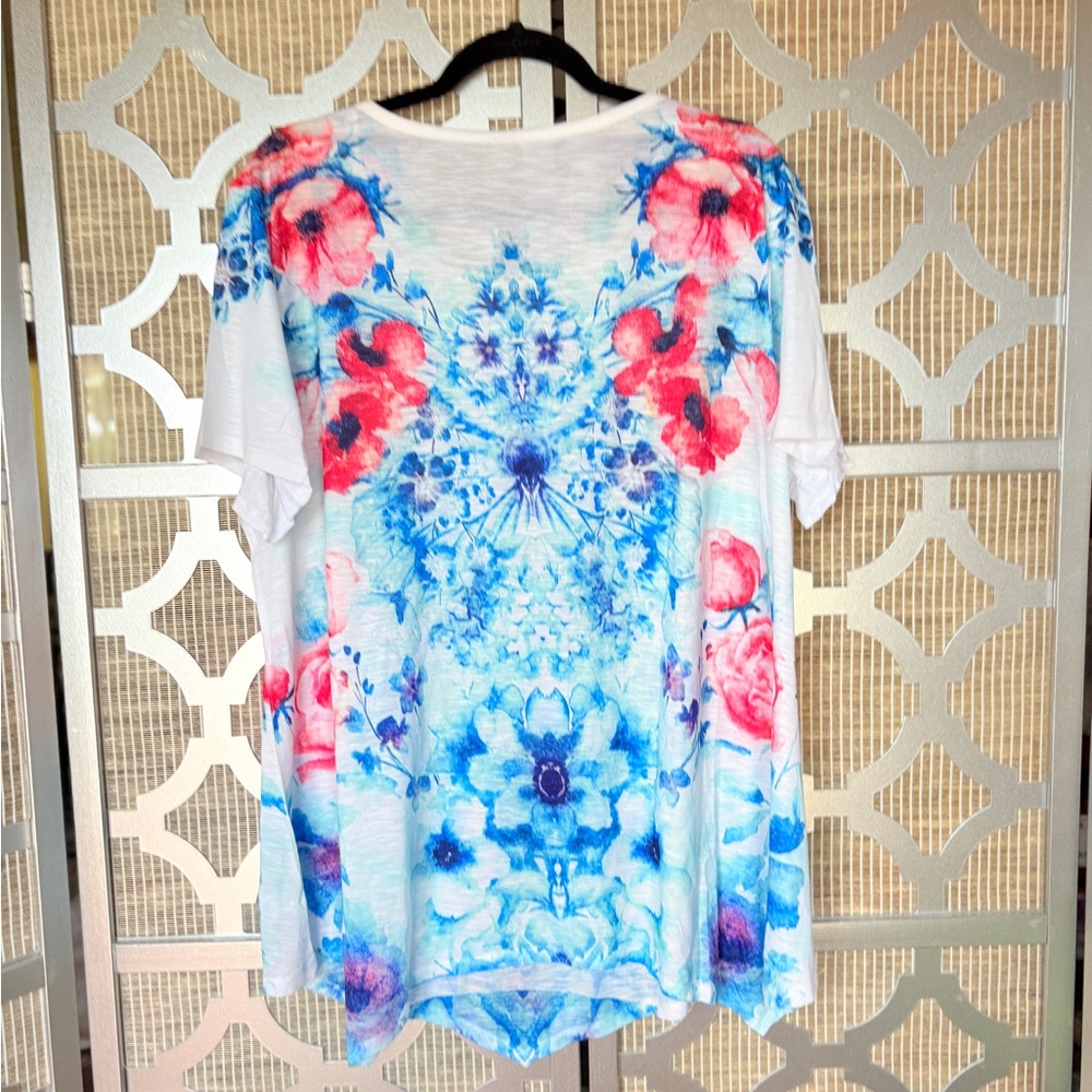 NWT Vibrant Floral Women's Blouse - Pink and Blue - Picture 8 of 8